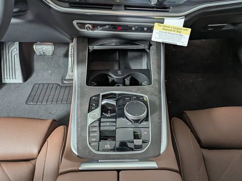 New 2026 BMW X5 xDrive50e w/ M Sport Package AWD/4WD image 32