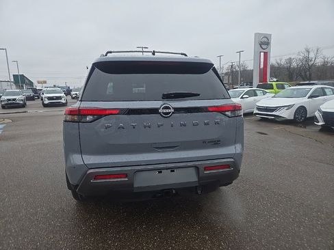 New 2026 Nissan Pathfinder Platinum AWD/4WD image 6