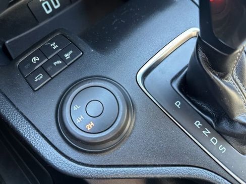 Used 2022 Ford Ranger XLT w/ Equipment Group 301A Mid image 31