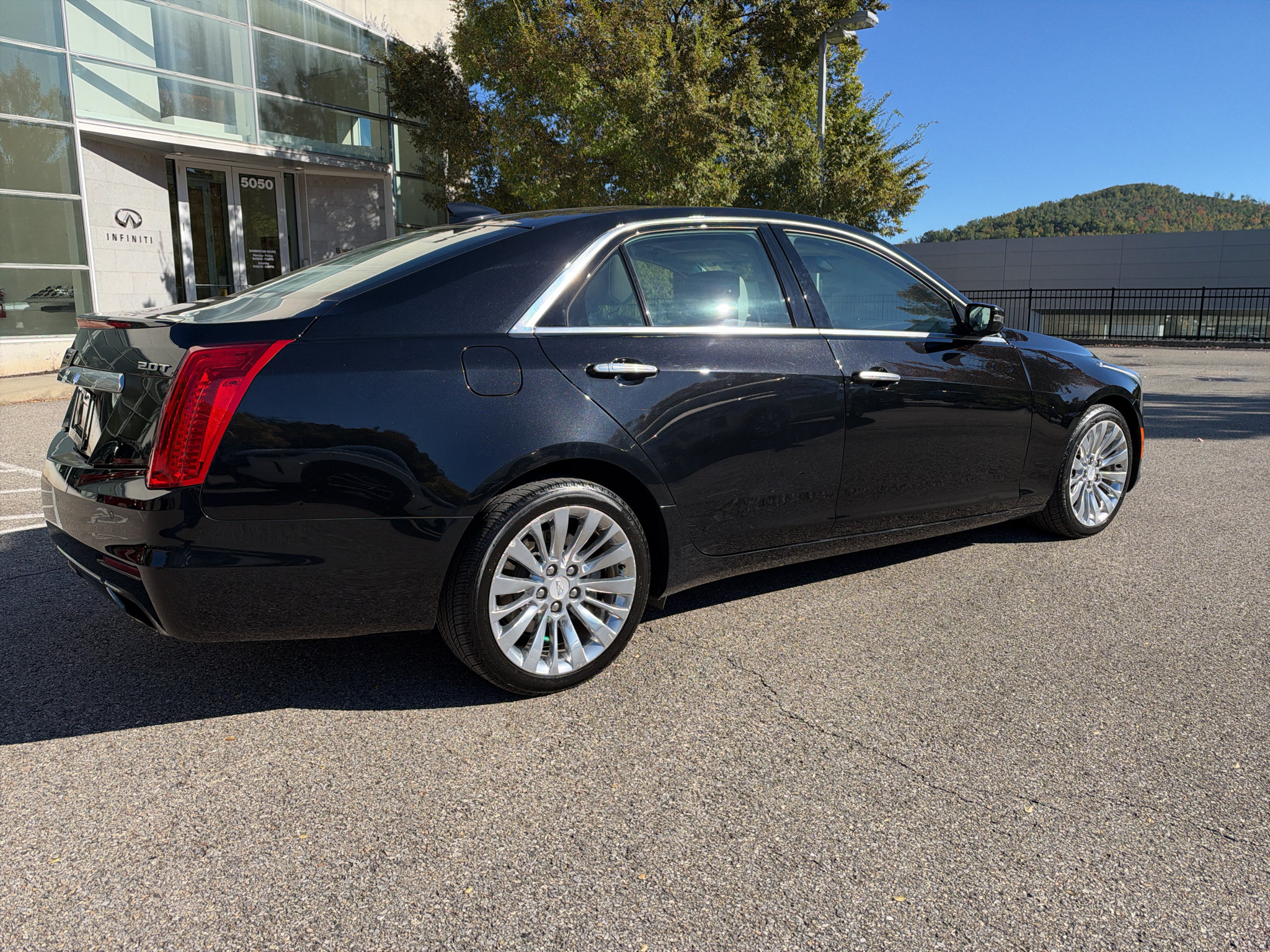 Used 2016 Cadillac CTS Luxury AWD/4WD image 10