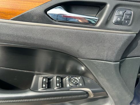 Used 2017 Lincoln MKC Reserve image 19