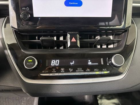 Used 2024 Toyota Corolla LE image 16