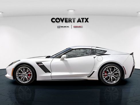 Used 2017 Chevrolet Corvette Z06 w/ Battery Protection Package RWD image 5