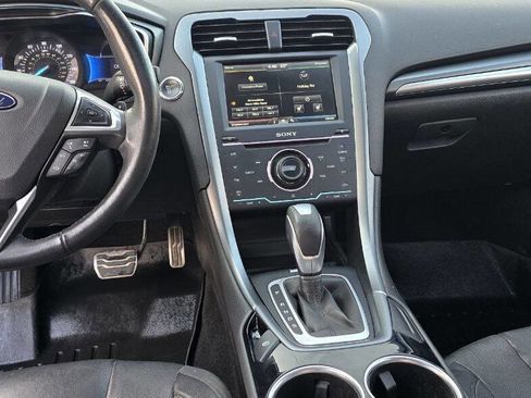 Used 2013 Ford Fusion Titanium image 13