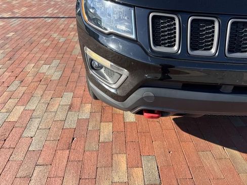 Used 2021 Jeep Compass Trailhawk image 21