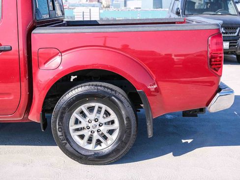 Used 2020 Nissan Frontier SV RWD image 8