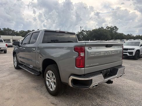 Used 2024 Chevrolet Silverado 1500 LTZ AWD/4WD image 4