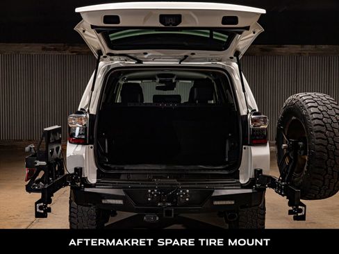 Used 2021 Toyota 4Runner TRD Off-Road Premium image 8