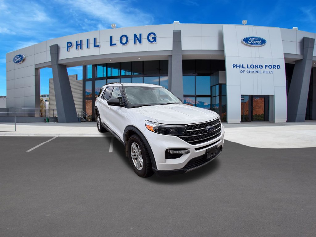 Used 2020 Ford Explorer XLT w/ Equipment Group 202A AWD/4WD image 9