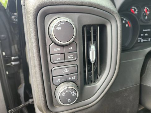 Used 2021 Chevrolet Silverado 1500 Custom image 27