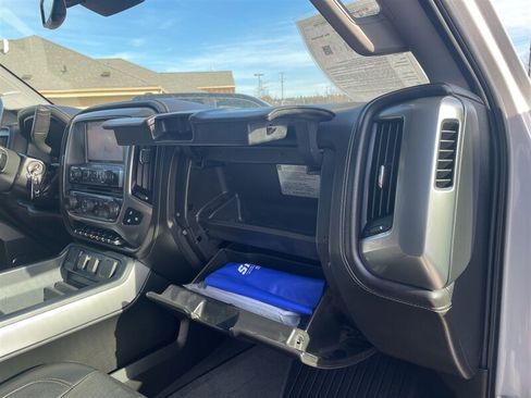 Used 2019 Chevrolet Silverado 3500 LTZ w/ LTZ Plus Package AWD/4WD image 9