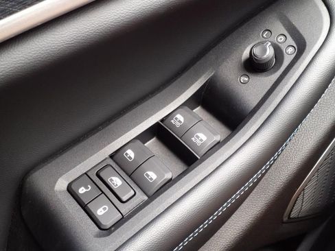 New 2023 Jeep Grand Cherokee Trailhawk w/ Advanced Protech Group II image 13