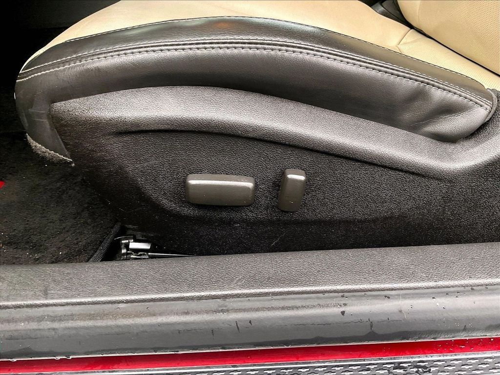 Used 2013 Chevrolet Camaro SS RWD image 27
