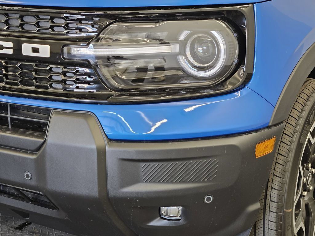 New 2025 Ford Bronco Sport Outer Banks w/ Outer Banks Tech Package+ AWD/4WD image 9
