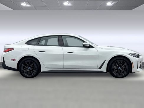Used 2023 BMW i4 eDrive35 w/ Premium Package RWD image 7