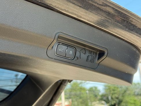 Used 2020 Ford Explorer ST w/ ST Street Pack AWD/4WD image 29