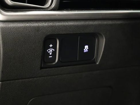 Used 2024 Kia Sorento S image 14