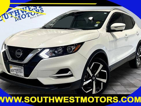 Used 2022 Nissan Rogue Sport SL AWD/4WD image 1