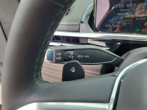 New 2025 GMC Sierra EV Denali image 19