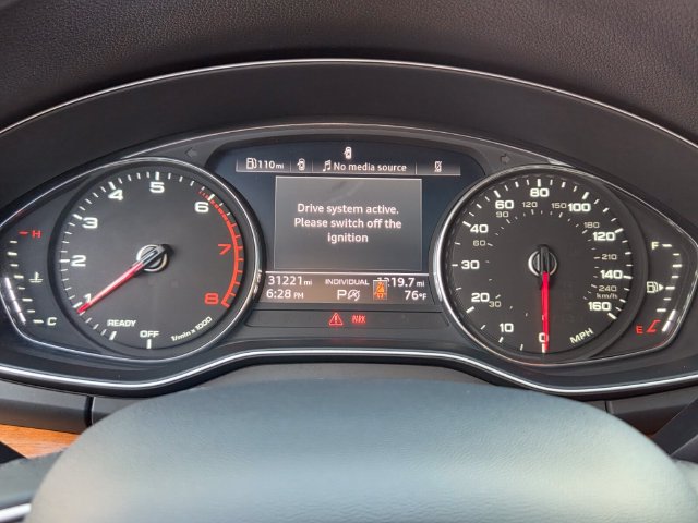 Used 2023 Audi Q5 2.0T Premium w/ Convenience Package AWD/4WD image 26