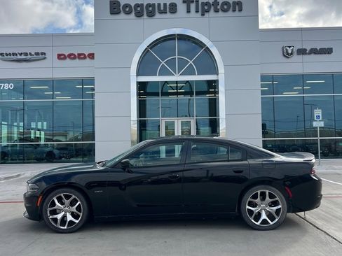 Used 2016 Dodge Charger R/T w/ Plus Group image 1