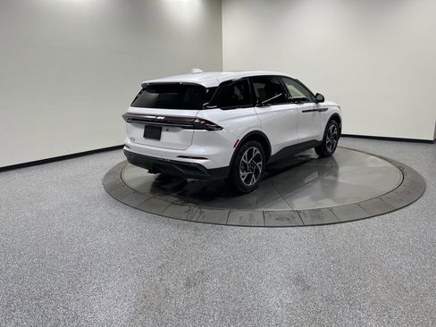New 2026 Lincoln Nautilus Premier w/ Equipment Group 102A AWD/4WD image 6