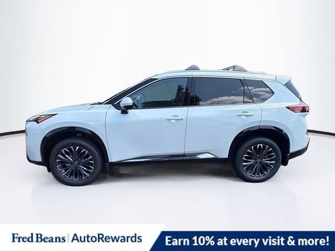 New 2026 Nissan Rogue Platinum AWD/4WD image 3