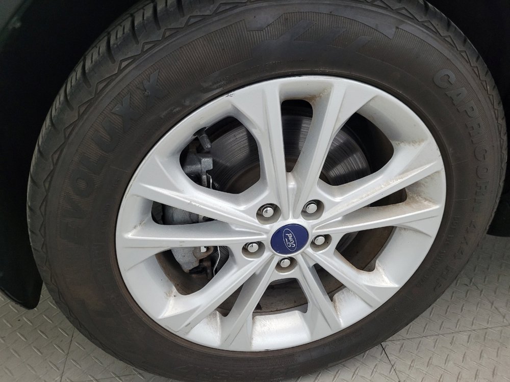 Used 2017 Ford Escape SE AWD/4WD image 31