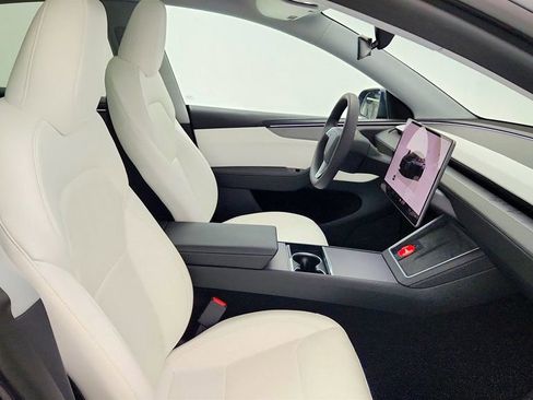Used 2026 Tesla Model Y 2WD image 27