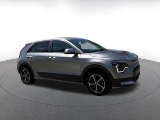Used 2026 Kia Niro LX FWD video 2