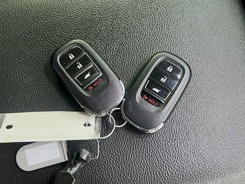 Used 2024 Honda CR-V LX image 33