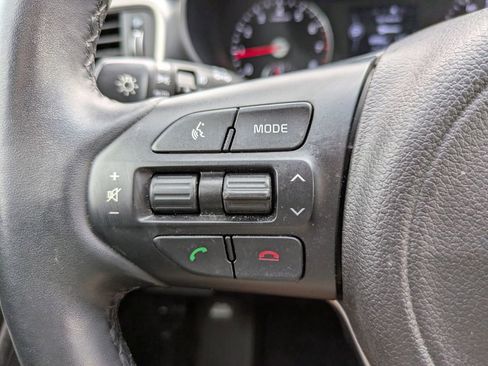 Used 2016 Kia Sorento EX image 24