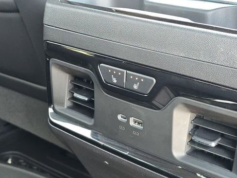 Used 2025 GMC Sierra 1500 AT4X AWD/4WD image 19