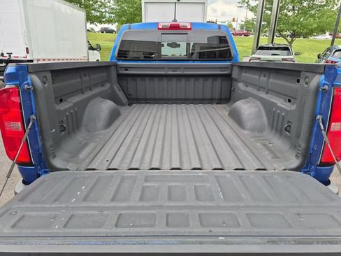 Used 2019 Chevrolet Colorado Z71 AWD/4WD image 27