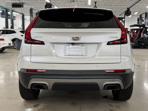 Used 2020 Cadillac XT4 Premium Luxury w/ Driver Awareness Package FWD image 10