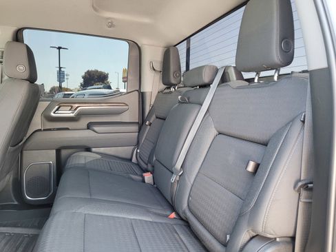 Used 2022 GMC Sierra 1500 Elevation w/ LPO, Elevation Black Package image 12