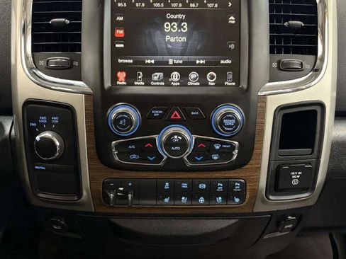 Used 2016 RAM 3500 Laramie w/ Cold Weather Group image 17