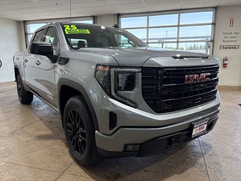 Used 2025 GMC Sierra 1500 Elevation RWD image 4