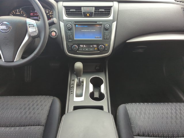 Used 2016 Nissan Altima 2.5 SV w/ Convenience Package FWD image 25
