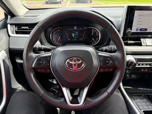 Certified 2025 Toyota RAV4 XLE Premium AWD/4WD image 20