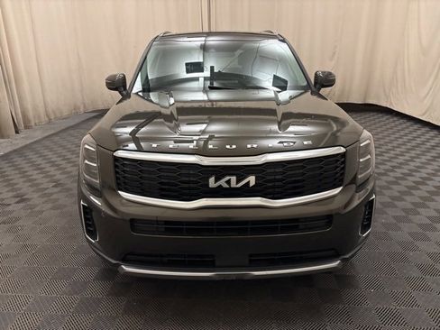 Certified 2022 Kia Telluride EX w/ EX Premium Package image 2