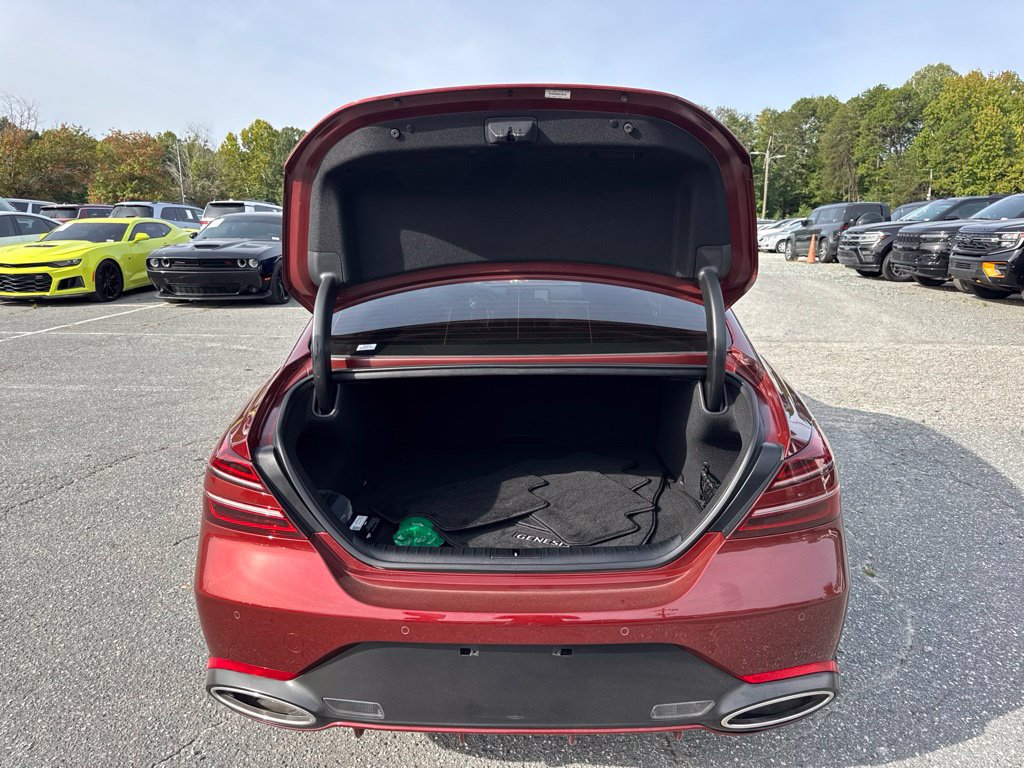 Used 2024 Genesis G70 3.3T Advanced RWD image 30