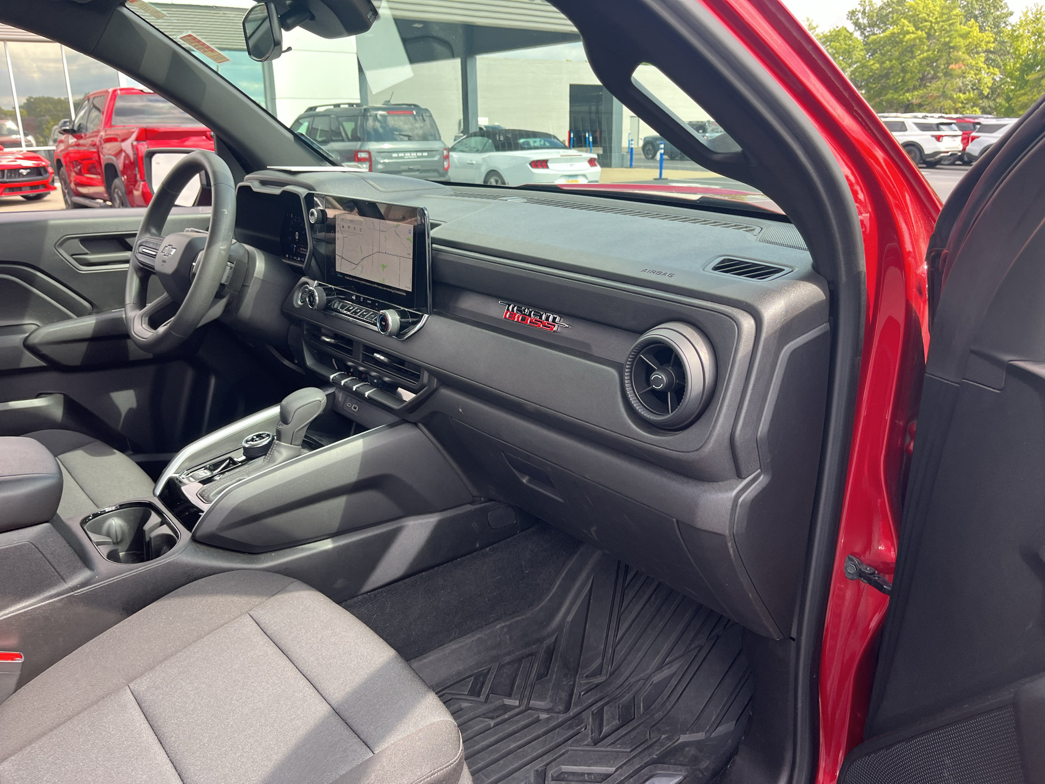 Used 2024 Chevrolet Colorado Trail Boss w/ Advanced Trailering Package AWD/4WD image 29