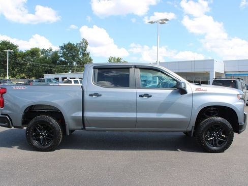 Used 2021 Chevrolet Silverado 1500 LT Trail Boss w/ Convenience Package II AWD/4WD image 11