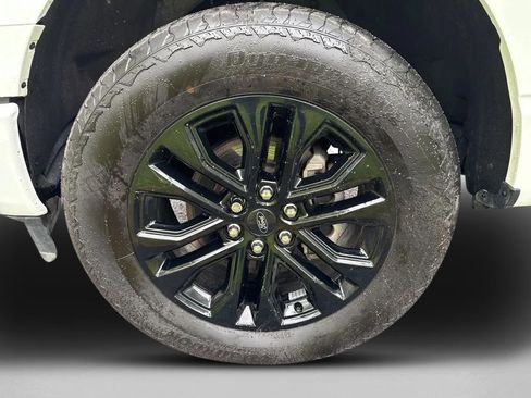 Used 2023 Ford F150 Lariat w/ Equipment Group 502A High AWD/4WD image 10
