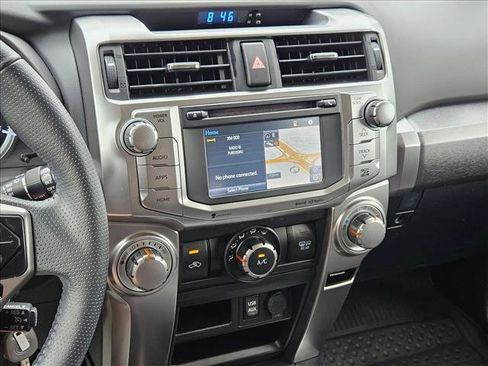 Used 2019 Toyota 4Runner SR5 AWD/4WD image 13