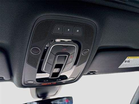 Used 2018 Audi A4 2.0T Ultra Premium Plus w/ Premium Plus Package image 25