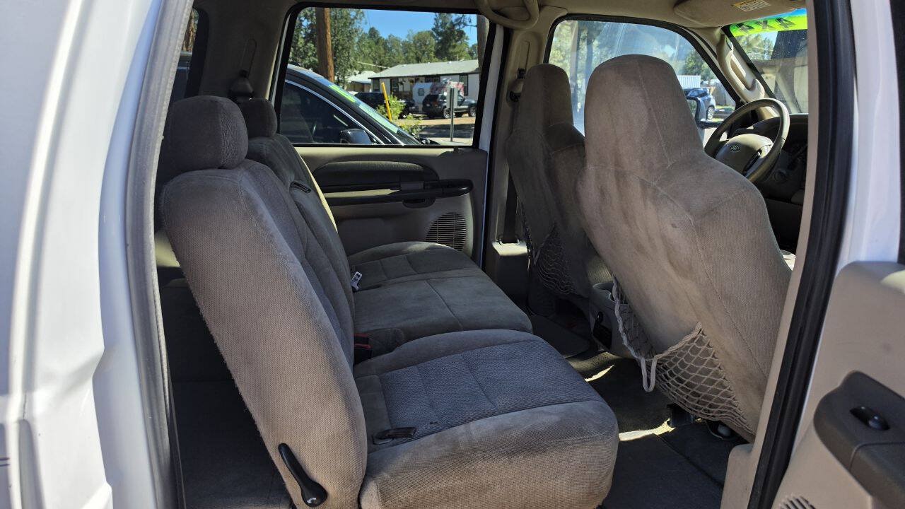 Used 2004 Ford Excursion XLT AWD/4WD image 6
