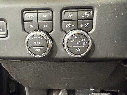 New 2026 GMC Sierra 2500 AT4 w/ AT4 Premium Plus Package image 22