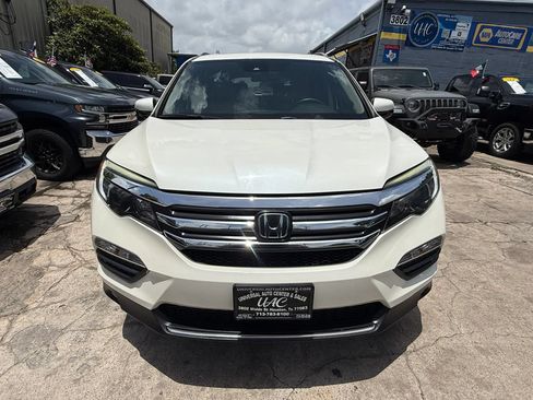 Used 2016 Honda Pilot Touring image 2